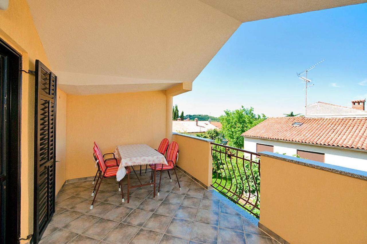 Apartments Nina Rovinj Exterior foto